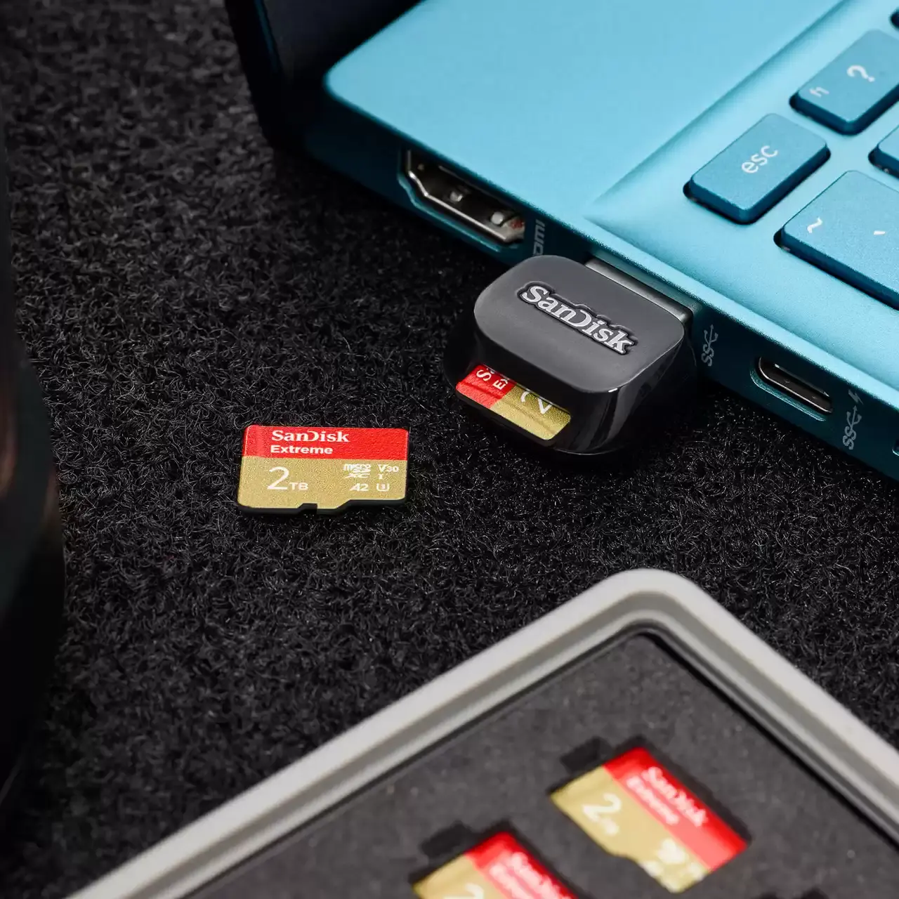 Четец за карти SanDisk Extreme PRO, USB-A,QuickFlow™ microSD™ UHS-I Card Reader thumbnail 2